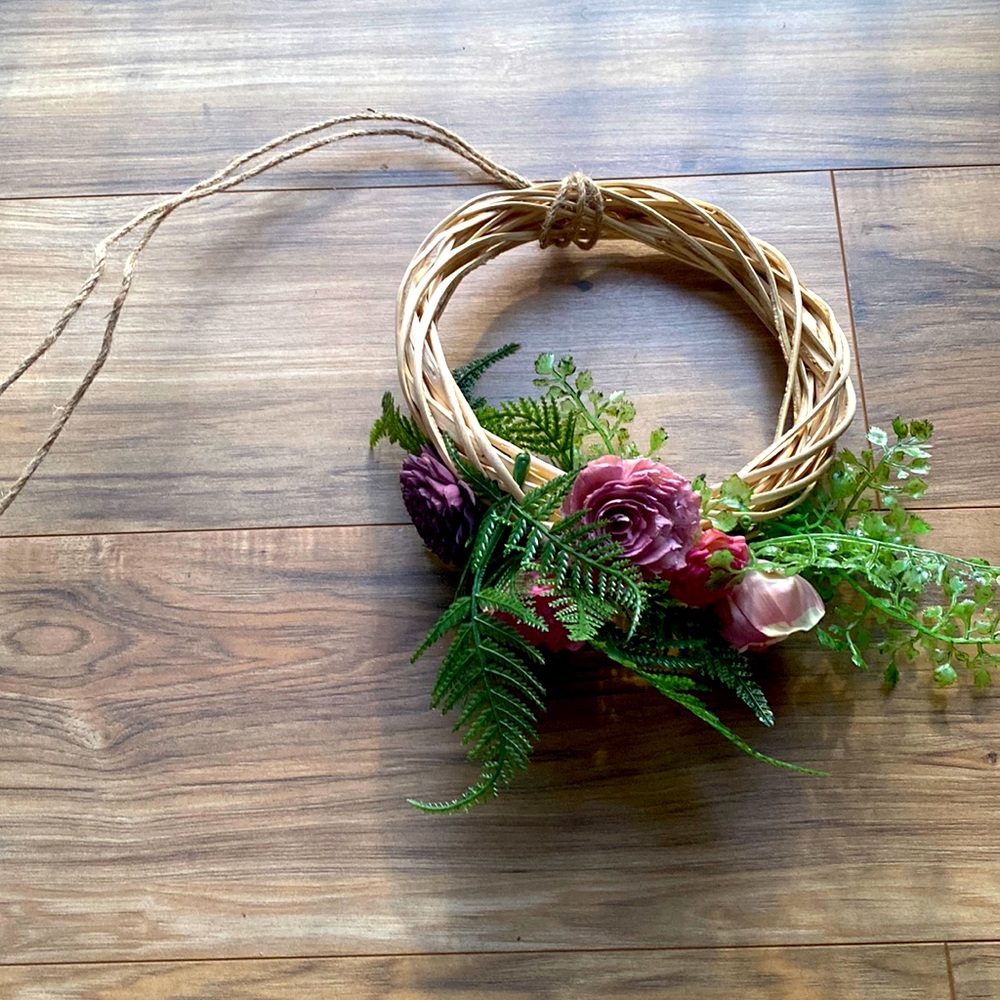 Boho hanging wreath decor